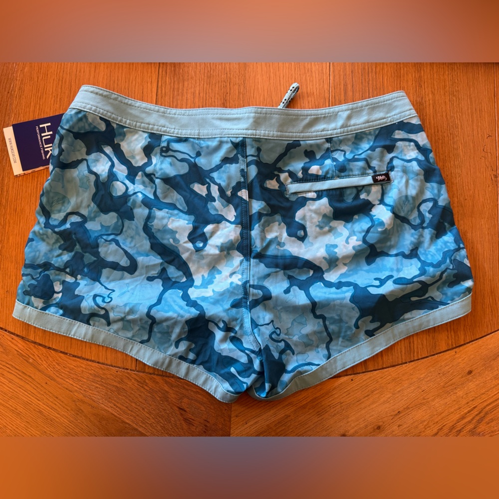 Huk Light Blue Performance Lined Shorts - Picture 4 of 5
